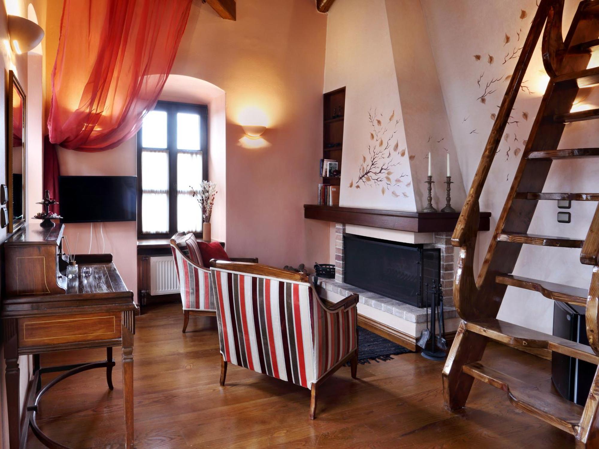Lousiou Nymphes Escape Suites Dimitsana Extérieur photo